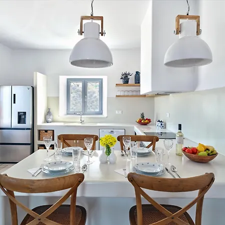 Aetheron Villa, Naousa (Paros)