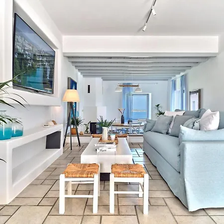 Aetheron Villa, Villa *