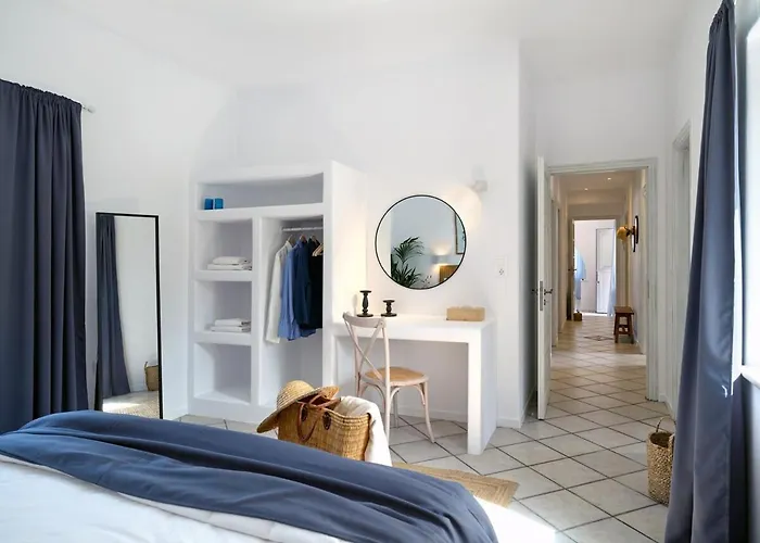 Aetheron Villa, Villa *